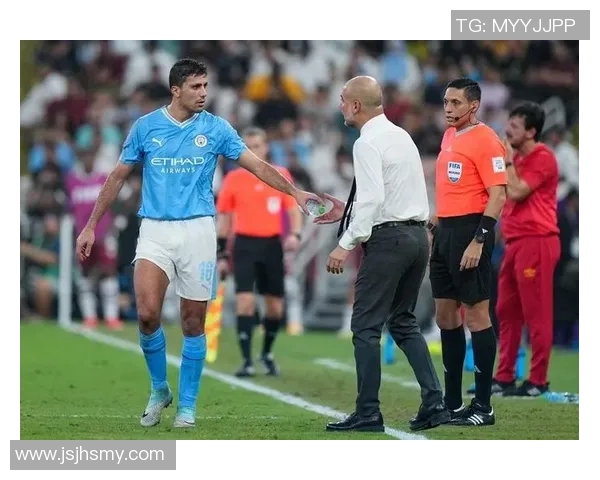 足球明星意外瞬间合集让你捧腹大笑的倒霉时刻视频集锦